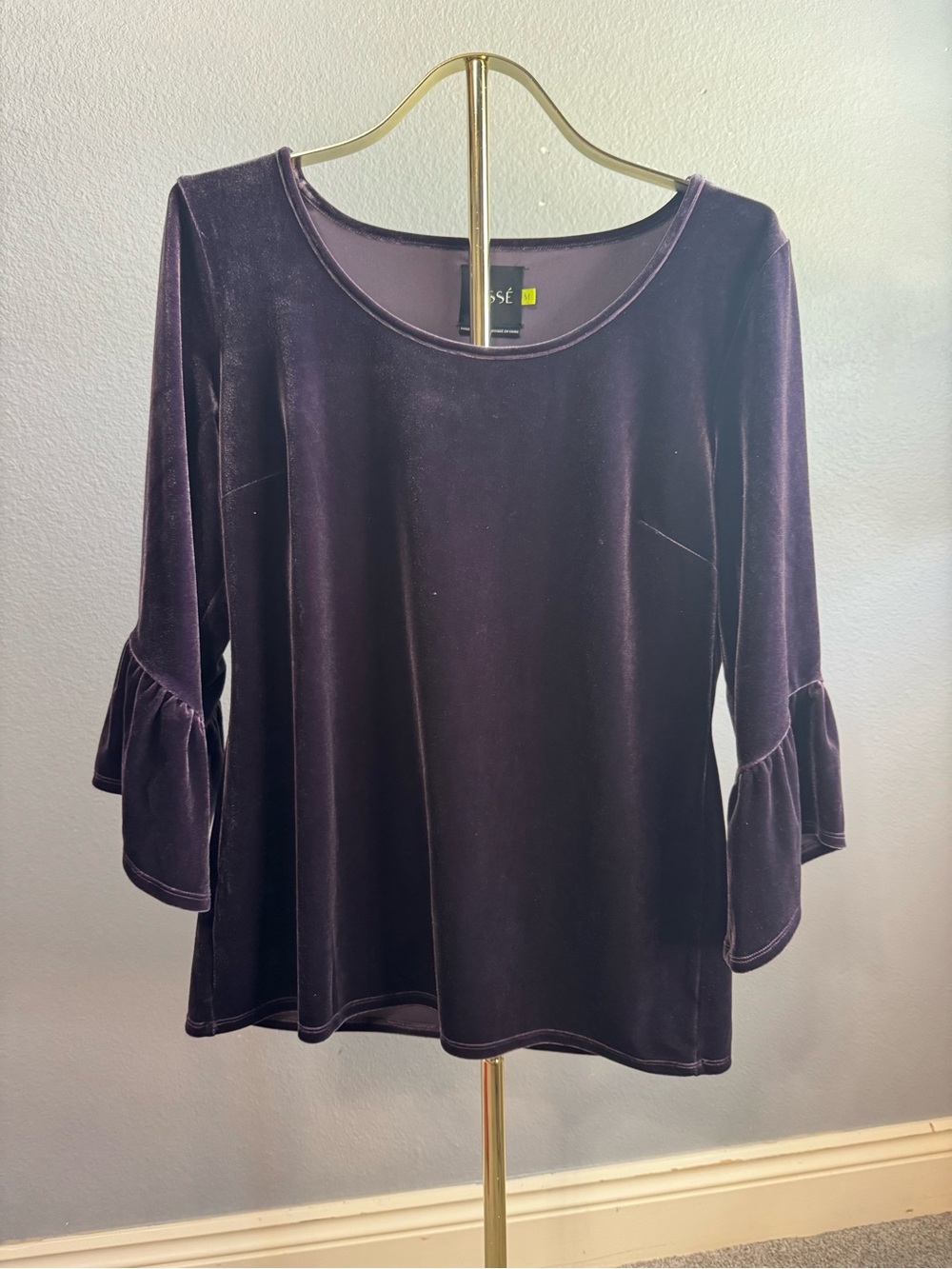 Lysse Velvet Ruffle Sleeve Top - Plum